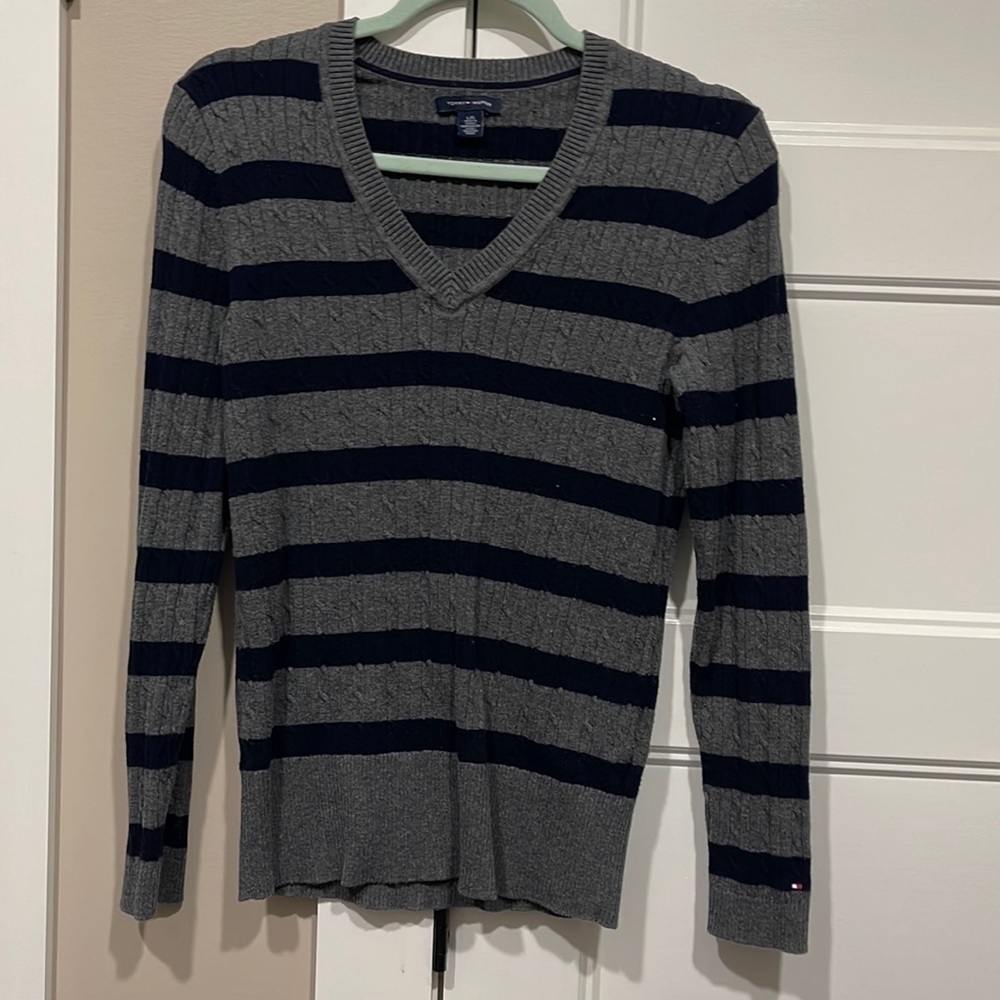 Tommy Hilfiger navy/gray striped sweater Sz L. Excellent Condition